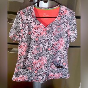 Scrub top healing hands size small